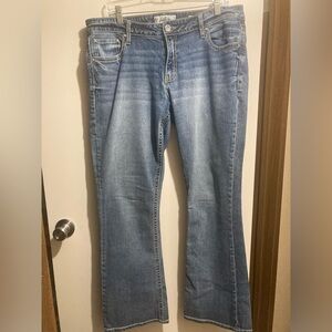 Daytrip Virgo bootcut jeans